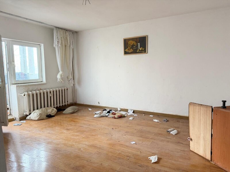 Calea Vitan, intersectie Foisorului, 5 minute Mall Vitan, bloc 1988